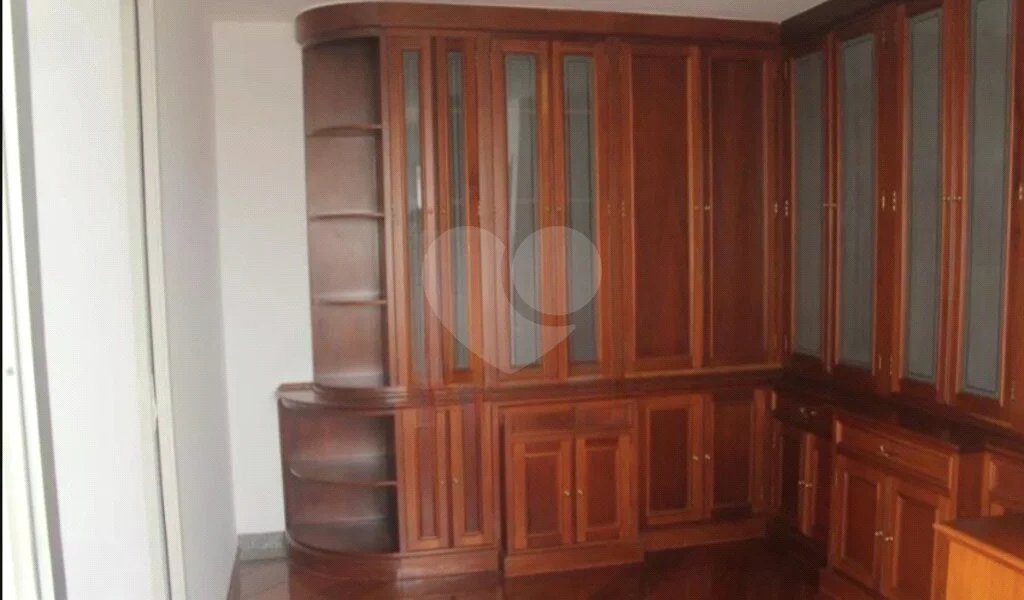 Cobertura com 130m², 3 quartos, sendo 2 suítes, 2 garagens, à venda no Jardim Marajoara