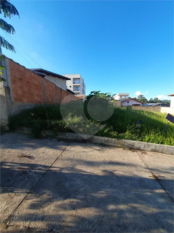 Terreno de 372m² à venda no Jardim Caldense