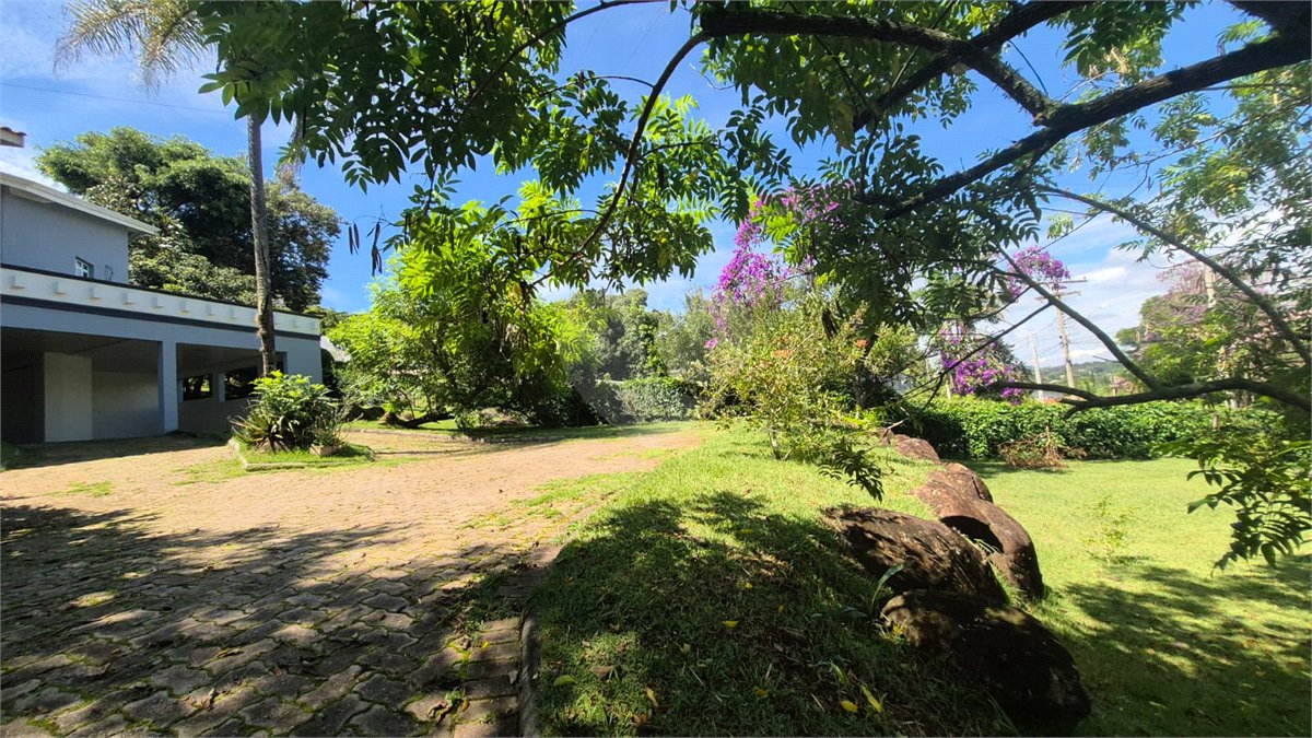 Casa mobiliada para locação no Condomínio Recanto Tranquilo (Palavra de Vida) – Atibaia/SP