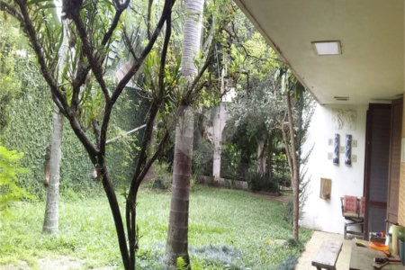 Casa Térrea à venda com 4 quartos, sendo 1 suíte, em Granja Julieta, São Paulo, SP