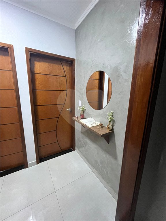 Casa à Venda no Aracy - Excelente Oportunidade!