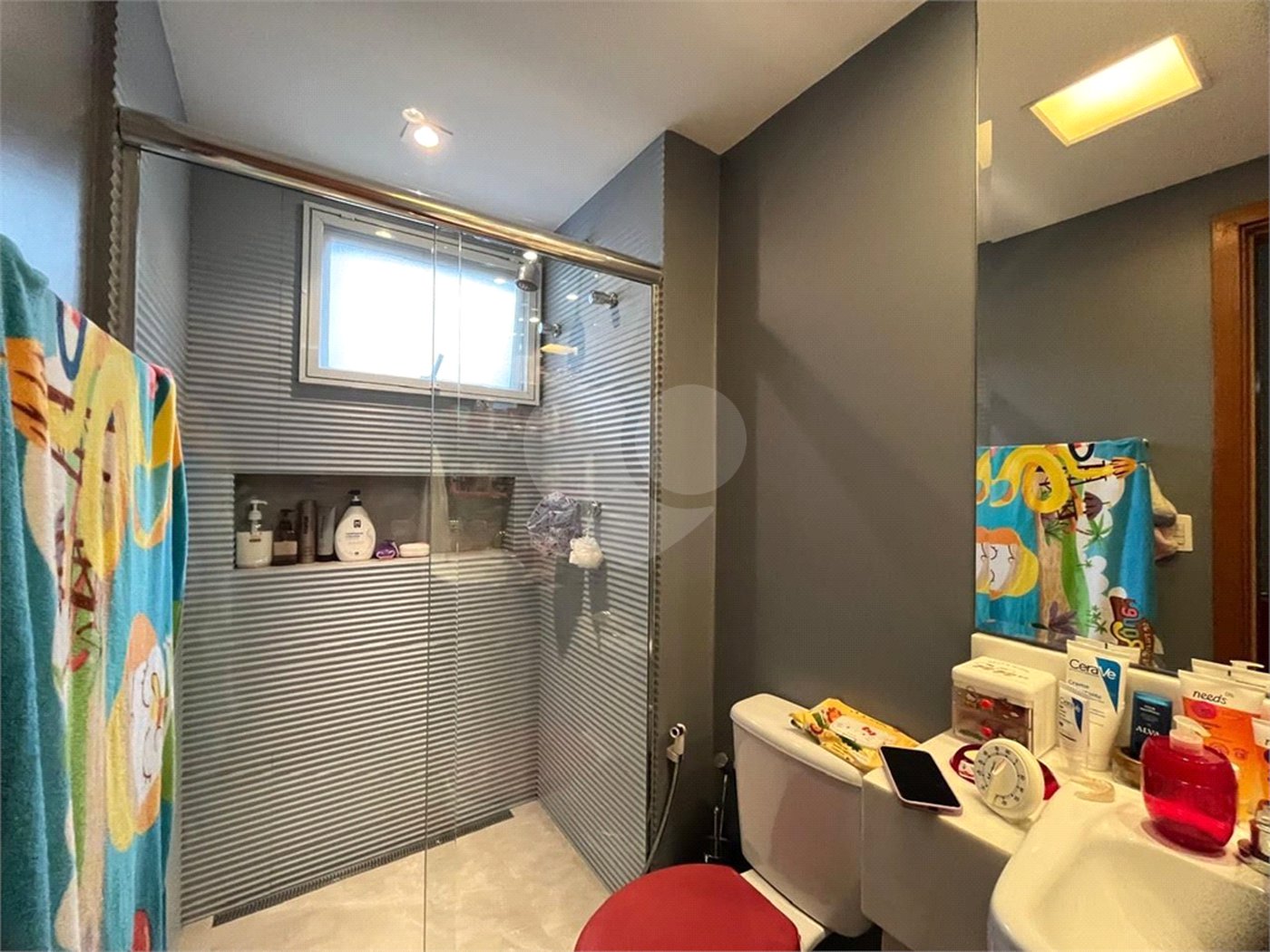 Apartamento á venda com 200m² - Bosque da Saúde