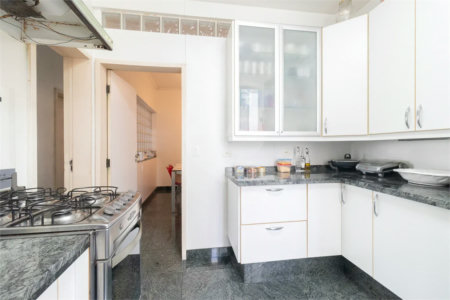 Apartamento em Higienópolis com 3 quartos, 3 suítes, 2 vagas, 277 m² de área útil