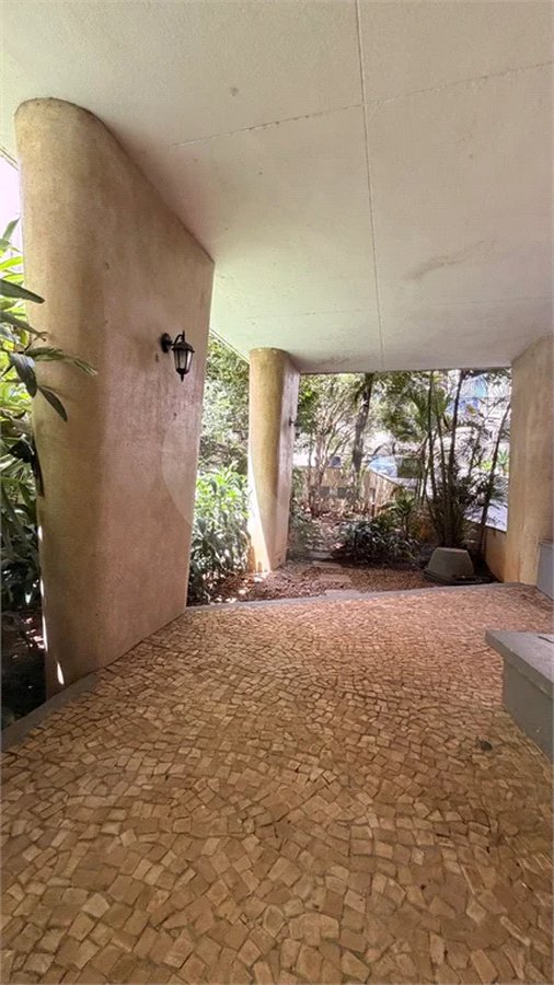 Apartamento à venda com 4 suítes em Jardim Portal I e II, São Paulo, SP