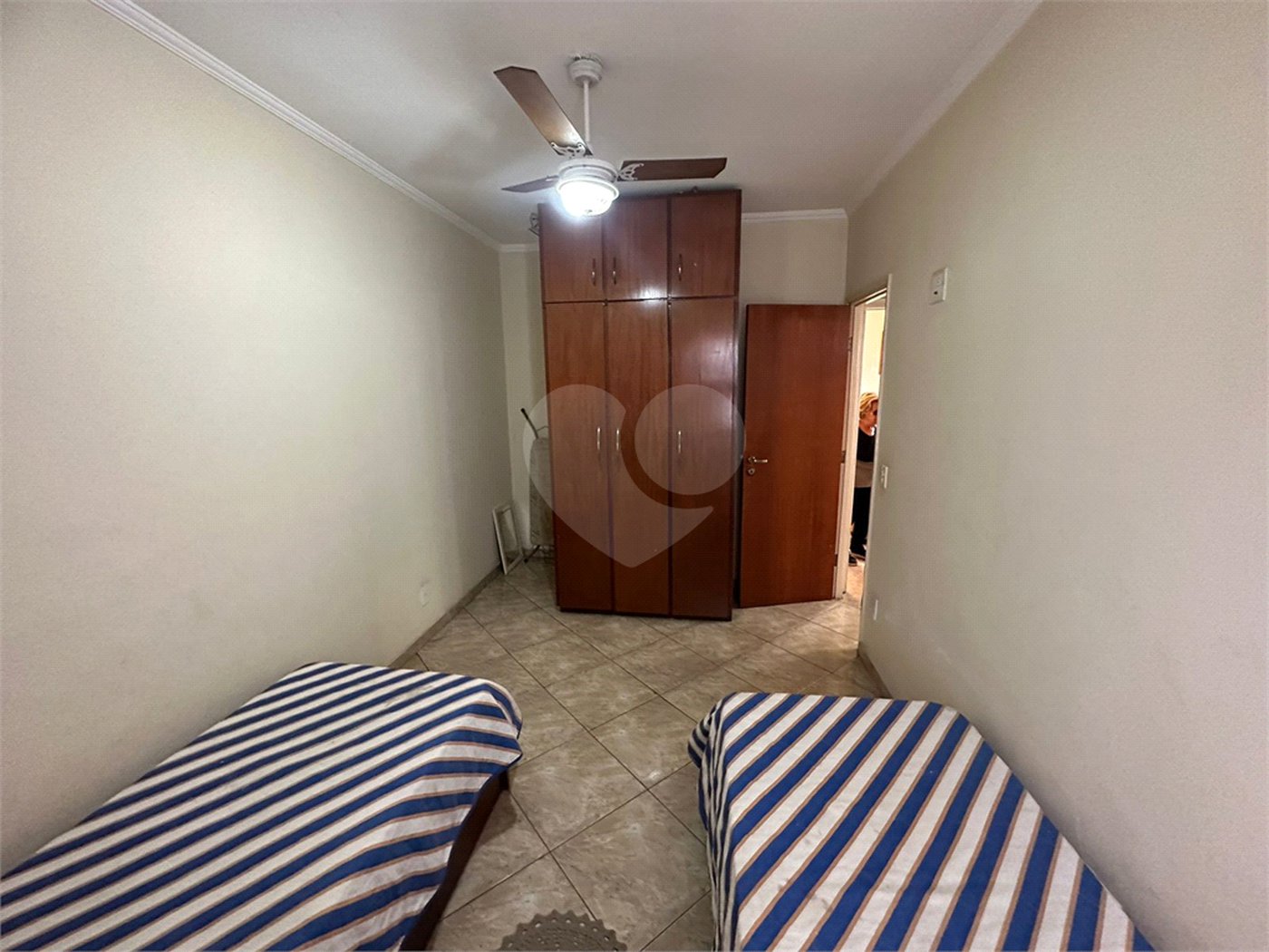 Apartamento para venda na Praia da Enseada em Guarujá/SP.