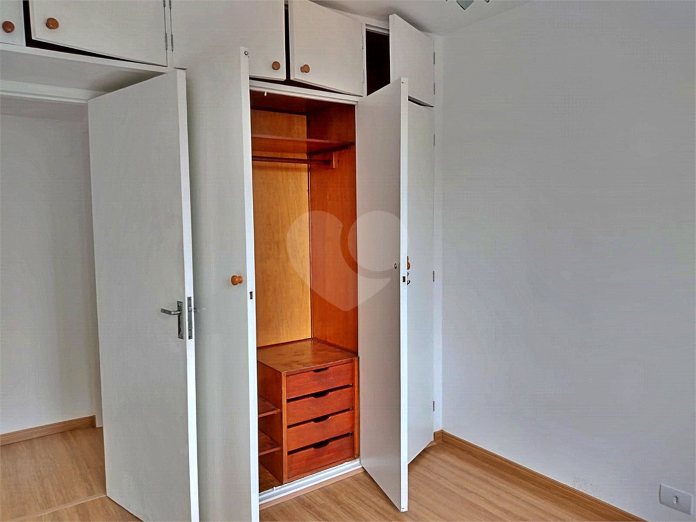 Apartamento 3 quartos - 1 suite - Metrô Borba Gato
