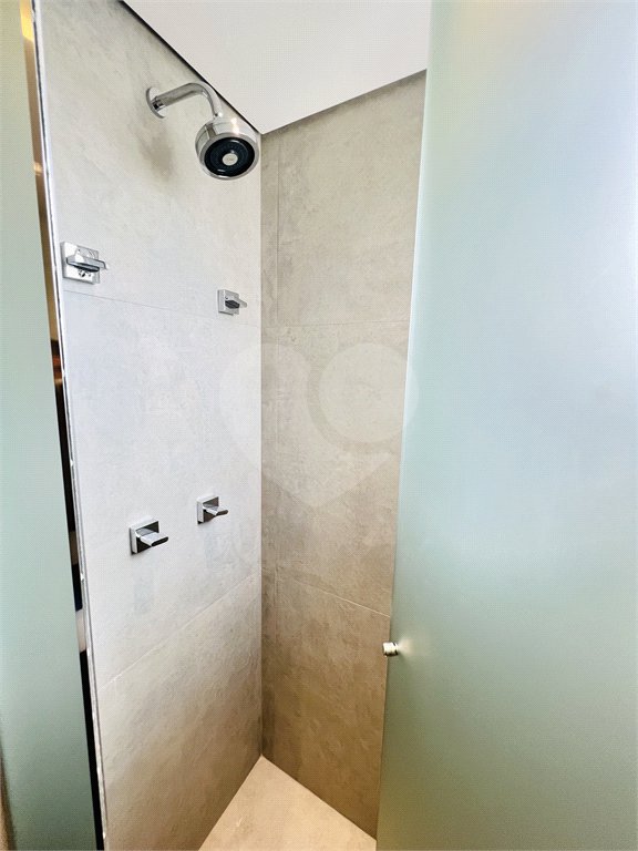 Apartamento venda / locação Vila Nova Conceição, 80m², andar alto, 1 suíte e 2 vagas