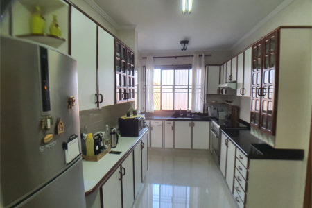 Apartamento no Edíficio Alexandre Previeiro