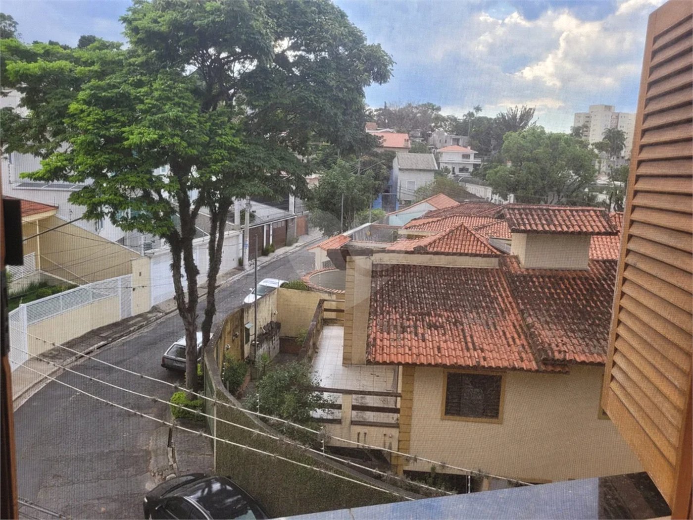 SOBRADO 3 QUARTOS NO JARDIM FLORESTA ZONA NORTE