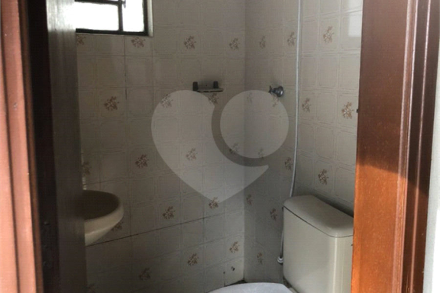 Casa Térrea Assobradada Barro branco 4 dorms 7 vagas