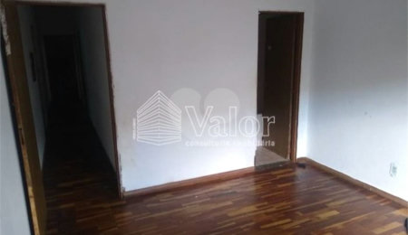 Casa à venda com 3 quartos, sendo 1 suíte,  em Jardim Jóckei Club a, São Carlos, SP