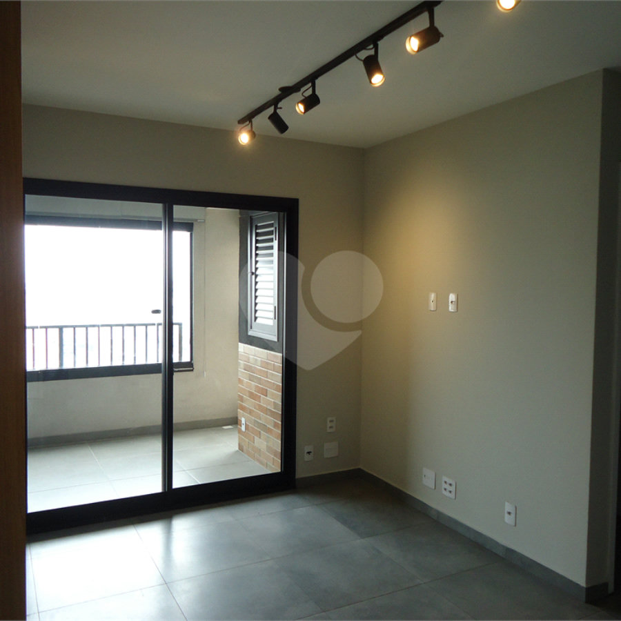 Apartamento no Brás com 50m², 2 dormitórios e 1 vaga
