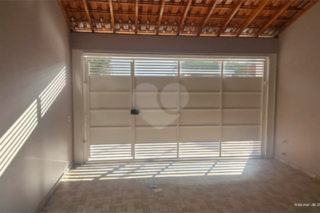 CASA VILA PRADO 02 Dormitórios