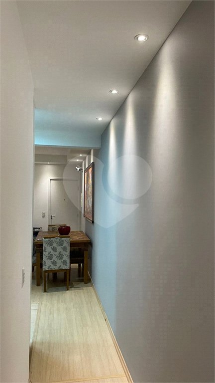 Apartamento no Condomínio Parque dos Manacás.