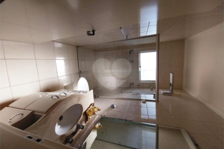 Residência de Luxo a venda no Condomínio Villaggio Capriccio -Louveira