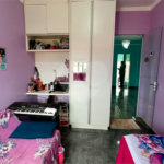 Sobrado a venda com 3 dormitorios sendo 1 suite com closet e varanda no bairro Arcoville