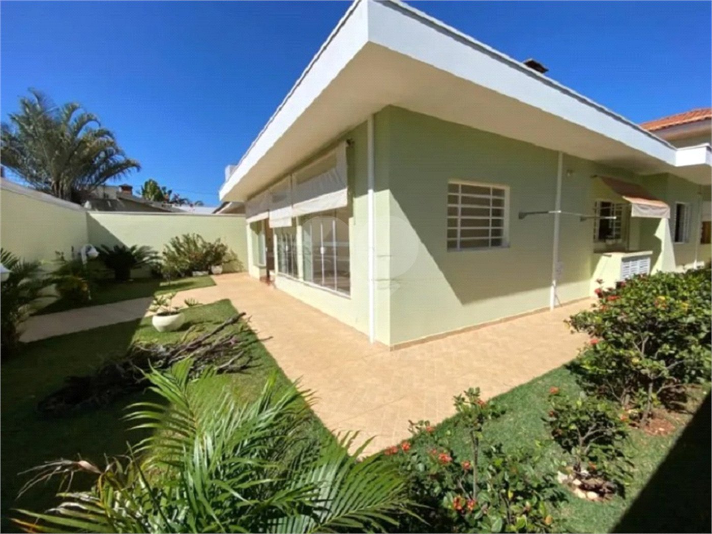 Casa à Venda no Condomínio Montreal - São Carlos/SP