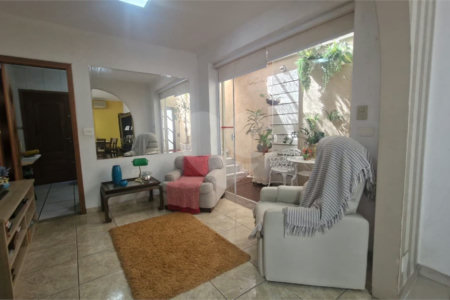 Casa térrea 280m² de terreno 3 dorms 1 suíte