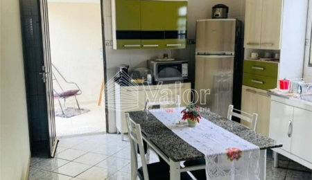 Casa à venda com 3 quartos, sendo 1 suíte,  em Jardim Arco-íris, Araraquara, SP