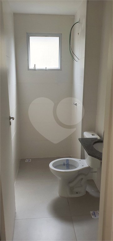 Apartamento para locação ou venda na Vila das Orquídeas.