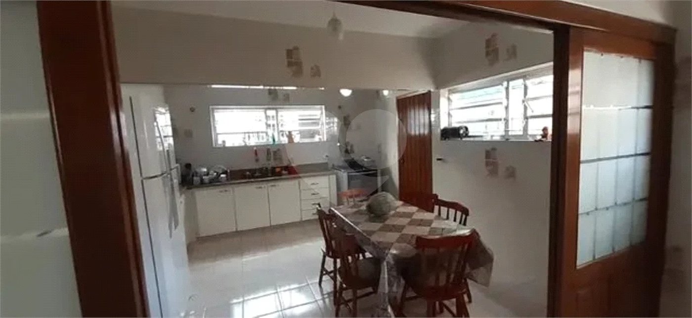Sobrado para à venda com 180m² - Jaraguá.