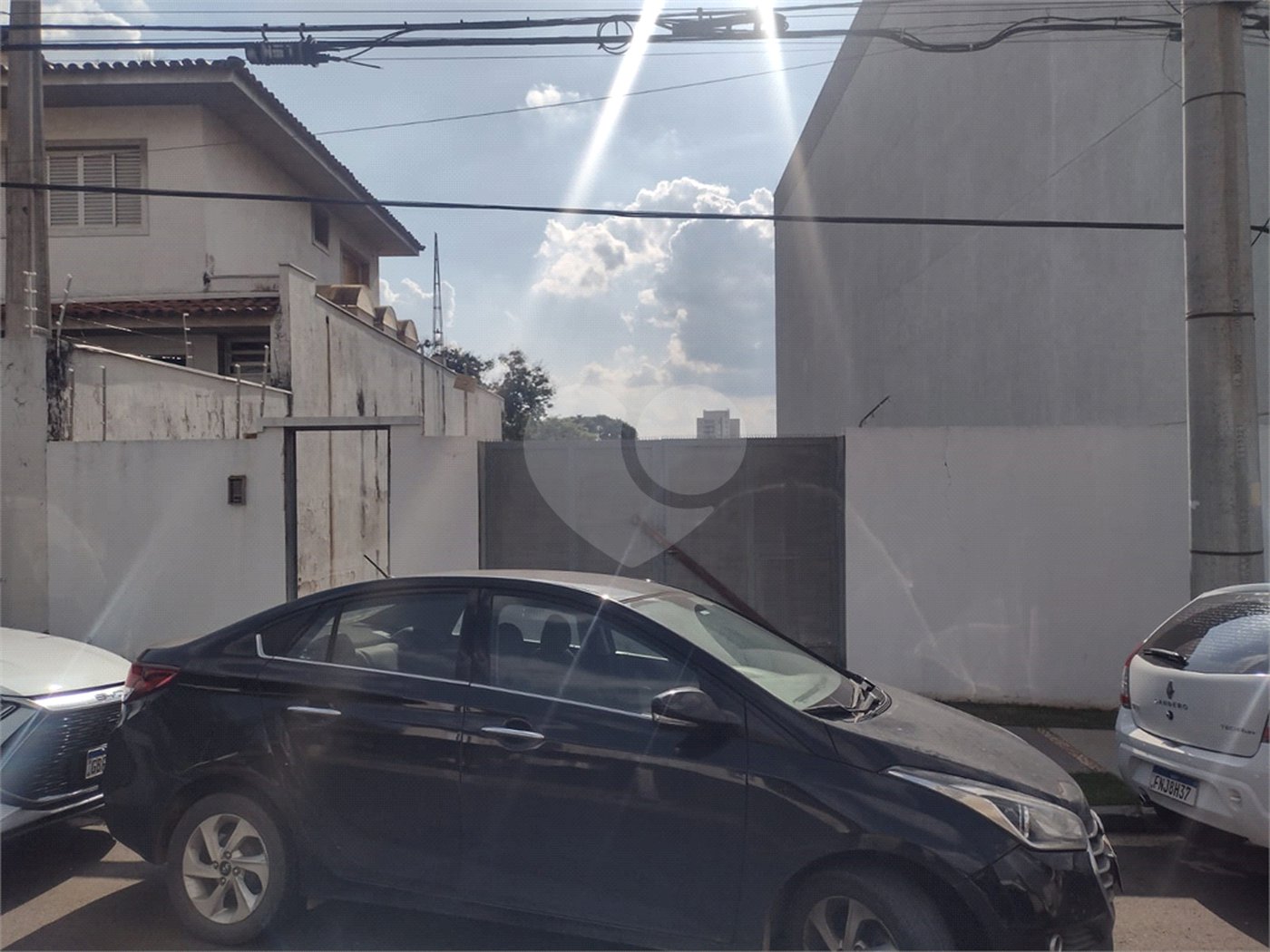 Terreno á venda no Jardim Paraíso