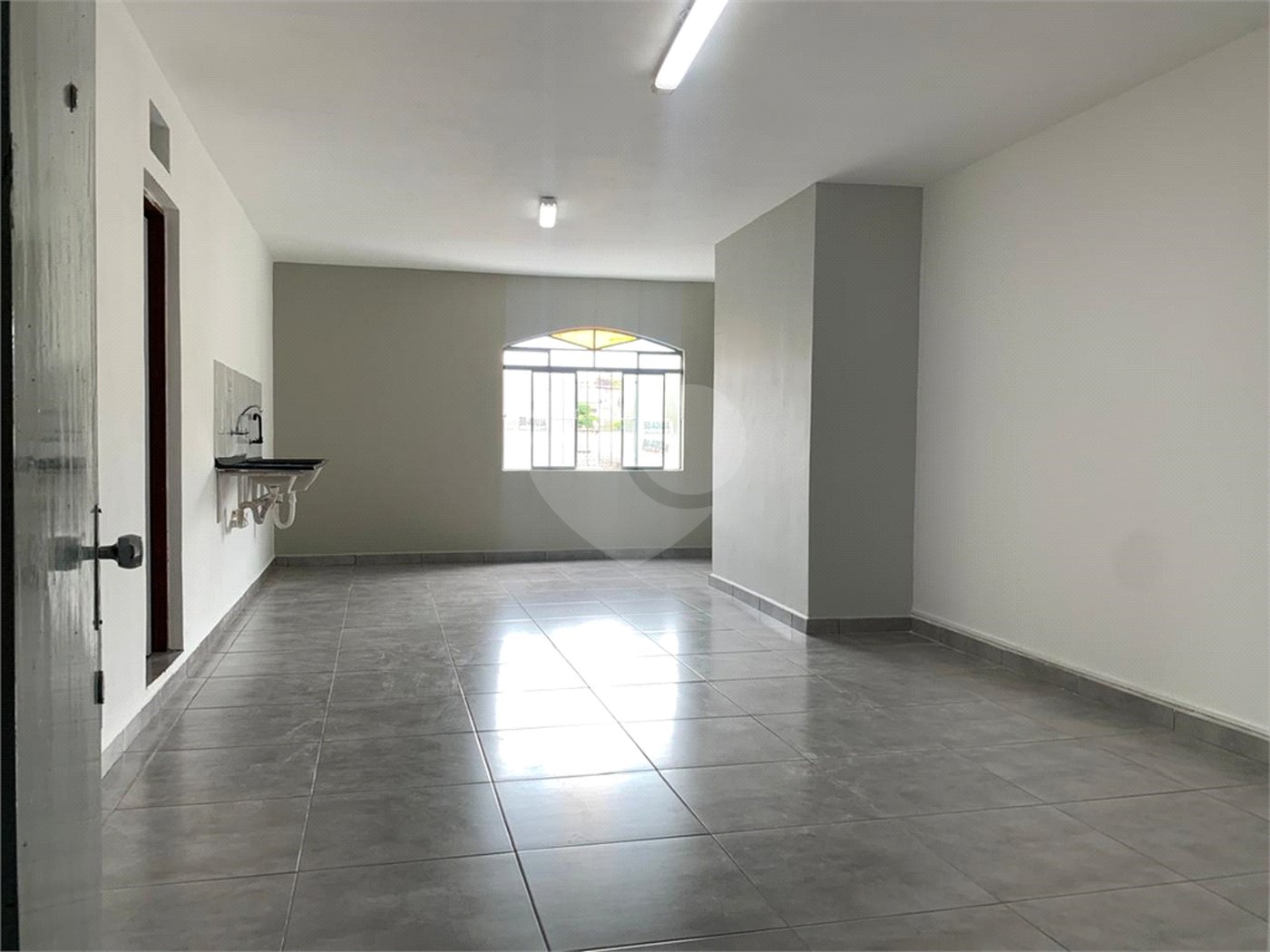 Sala Comercial 42m² no Alvinópolis - Atibaia
