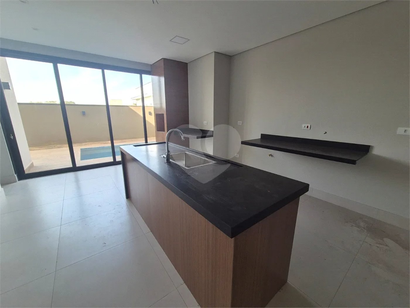 Casa à venda com 3 suítes no condomínio Villa D'aquila, Piracicaba - SP