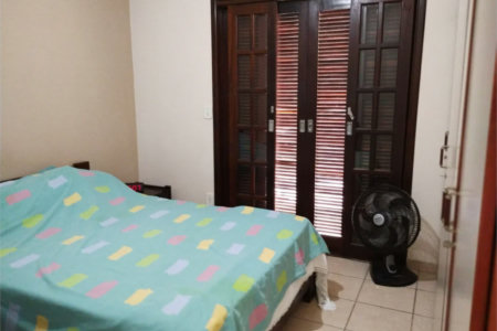 Sobrado à venda 160m² com 4 quartos, sendo 1 suíte, em Jardim Monte Kemel próximo ao Metrô Vila Sônia