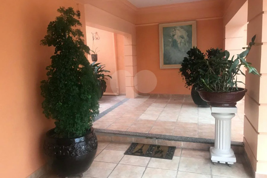 Casa à venda com 5 quartos, sendo 3 suítes, em Alto da Lapa, São Paulo, SP