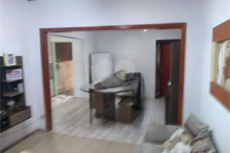 Casa residencial à Venda Santa Felícia com 3 Suítes
