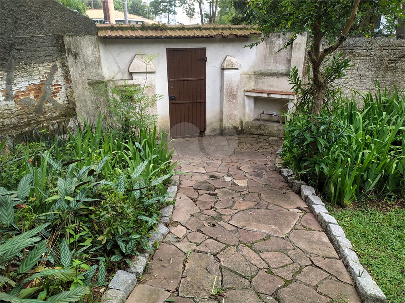 Terreno à venda com 1 quarto, sendo 2 suítes, em Brooklin Velho, São Paulo, SP