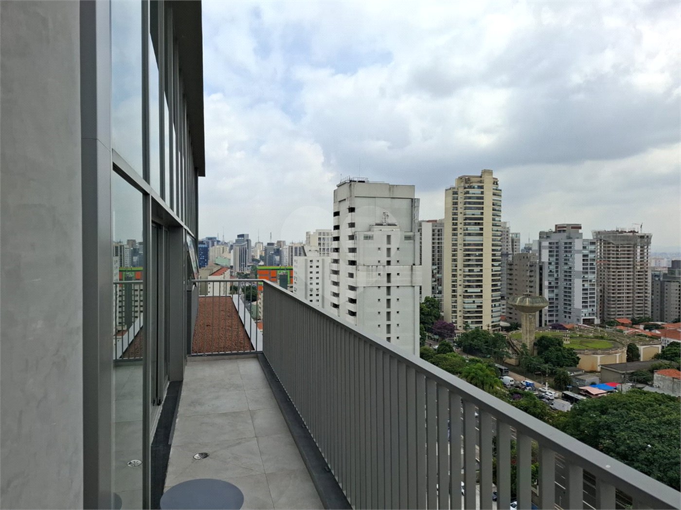 Studio na 24m² Vila Mariana