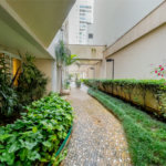 **Apartamento reformado em Higienópolis | 75 m² | 2 dormitórios | 2 banheiros | 1 vaga**