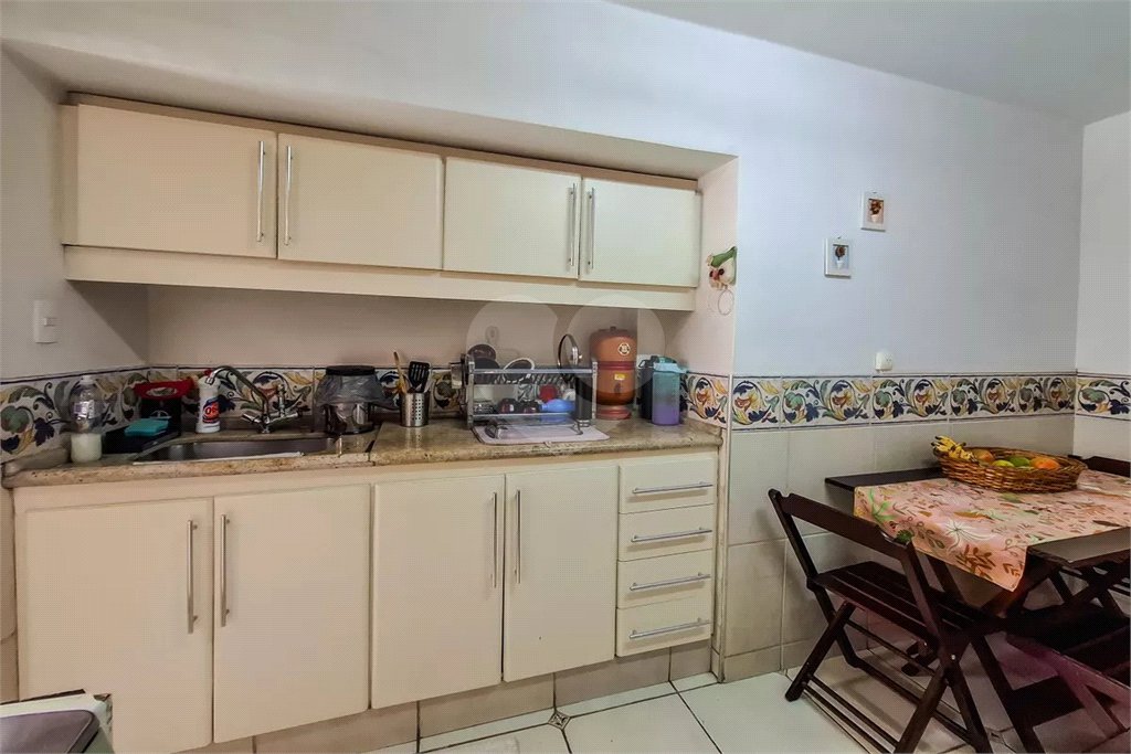 Apartamento de 117m2 com 3 dormitórios e 1 vaga na Vila Mariana