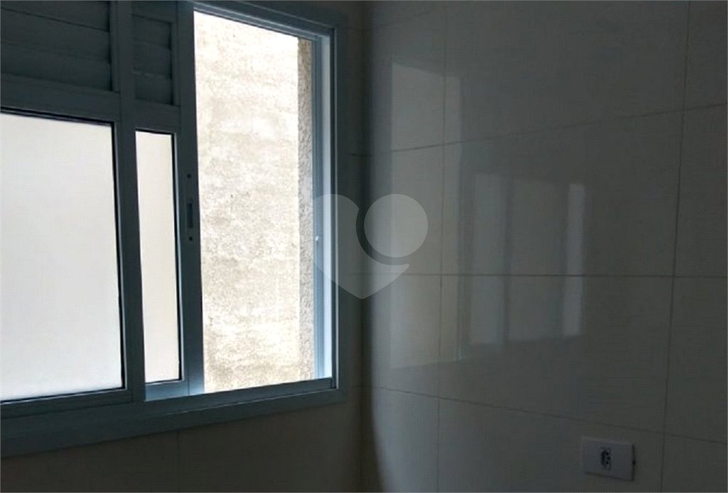 Apartamento com sacada - metrô Tucuruvi - NOVO