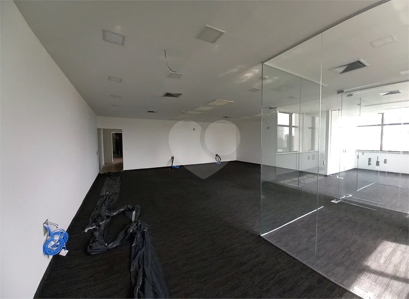 SALA COMERCIAL - BERRINI EXCELENTE PARA CONSULTÓRIOS E ESCRITÓRIO