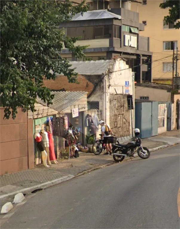 Terreno ideal para construção de prédio na Casa Verde