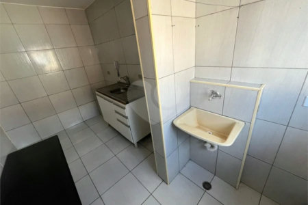 Apartamento de 2 dormitórios no Jardim Novo Ângulo, em Hortolândia!