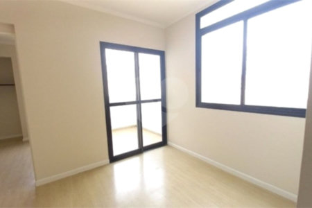 Excelente apartamento, 3 quartos e 2 vagas, para venda na Aclimação!