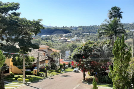 Belíssima casa Alto Padrão - Louveira