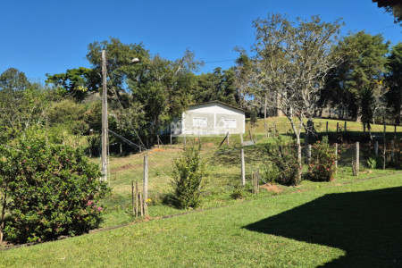 Sítio à venda com 7 alqueires, em Serra do Capetinga, Itapeva - MG