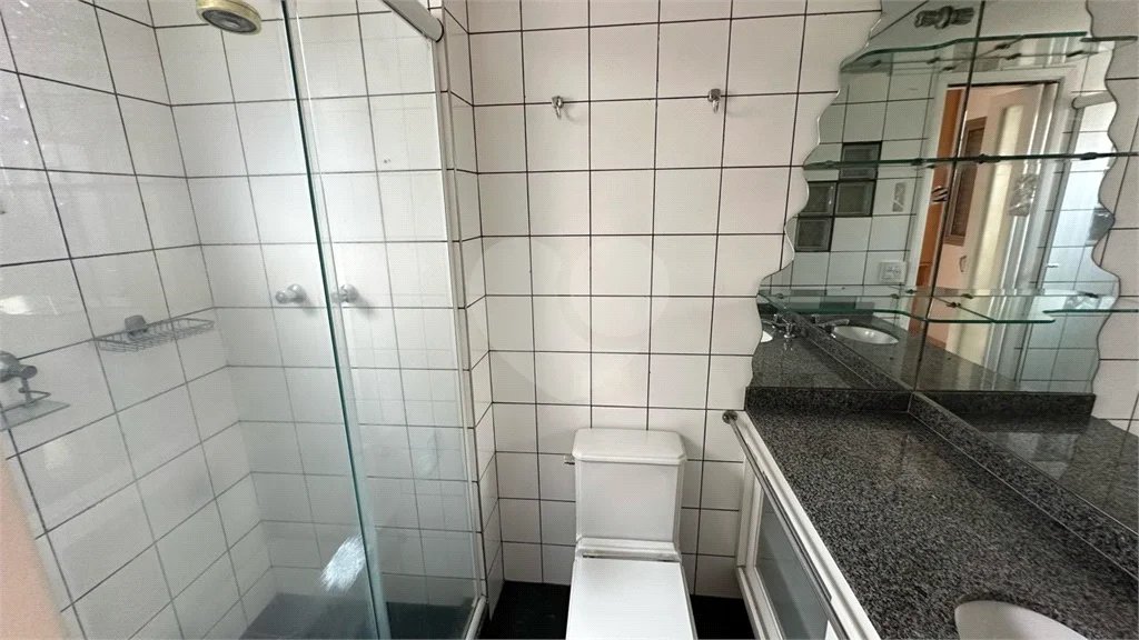 Apartamento 2 quartos (1suíte) 1 vaga na rua Piracema próximo a Saint Tropez