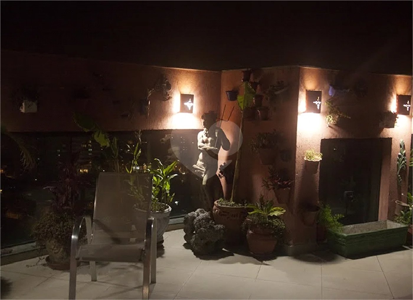 Cobertura a venda na Mooca... Condomínio: SOLAR DOS NOBRES.