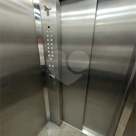Apartamento com 130m² enfrente ao São Carlos Clube