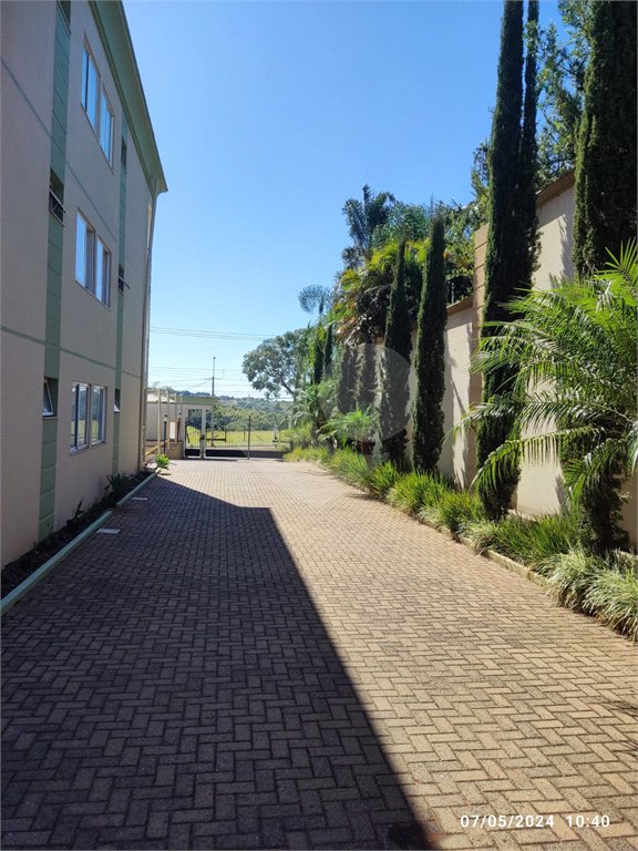 Apartamento à Venda no Residencial Augusta - Brotas/SP