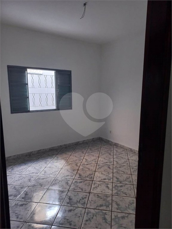 Casa térrea para venda no Jardim Bicão