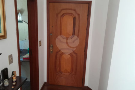 Apartamento no Edifício Professora Benedita Stahl Sodré
