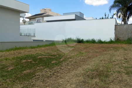 Terreno para venda no condomínio de alto padrão DAMHA II