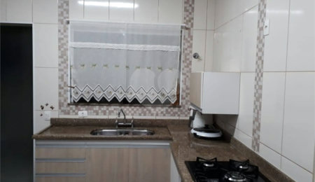 Sobrado à venda com 5 quartos, sendo 2 suítes,  em Parque dos Timburis, São Carlos, SP